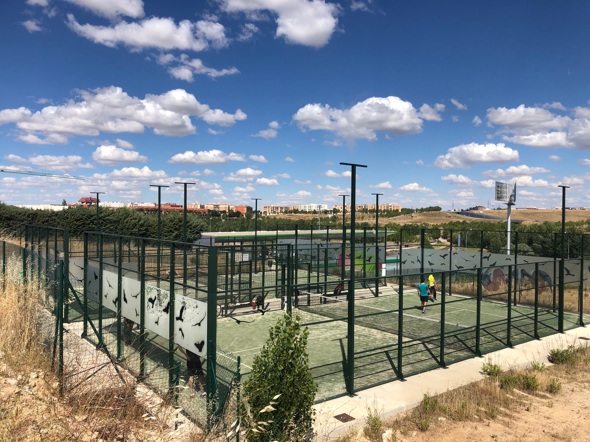 pistas de padel urbanizacion el soto